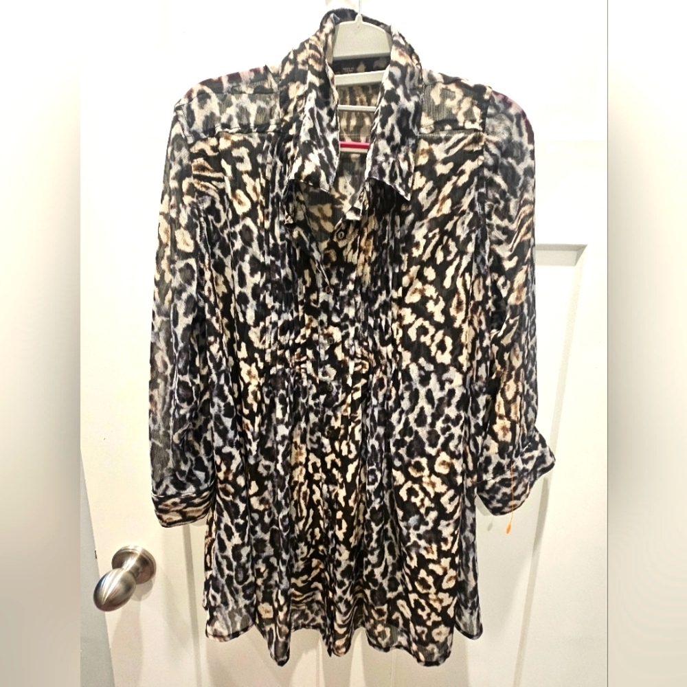 Fever Sheer Leopard Print Tunic Blouse Size L Button Front 3/4 Sleeve